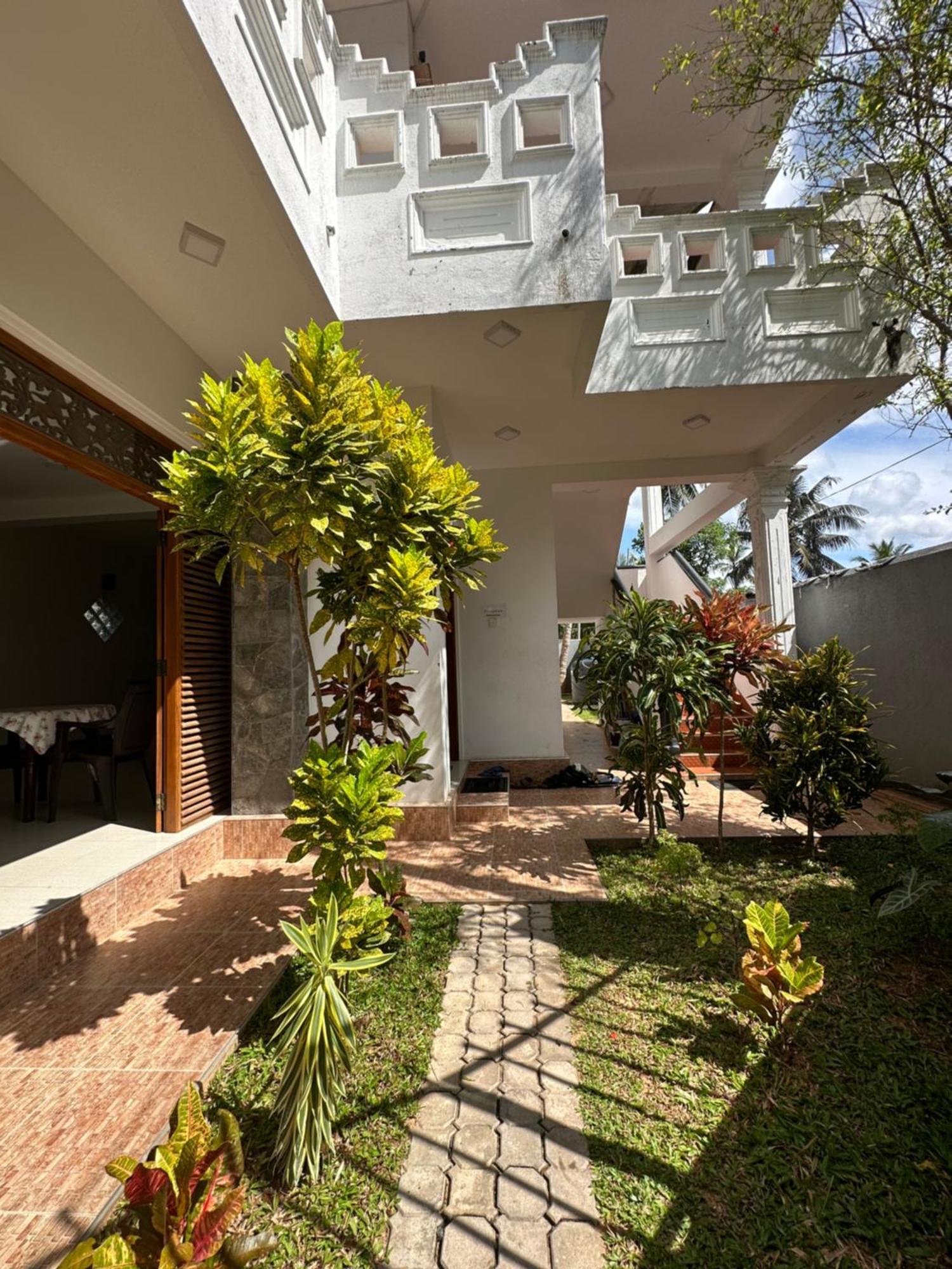 Felicia Villa Hikkaduwa Ngoại thất bức ảnh