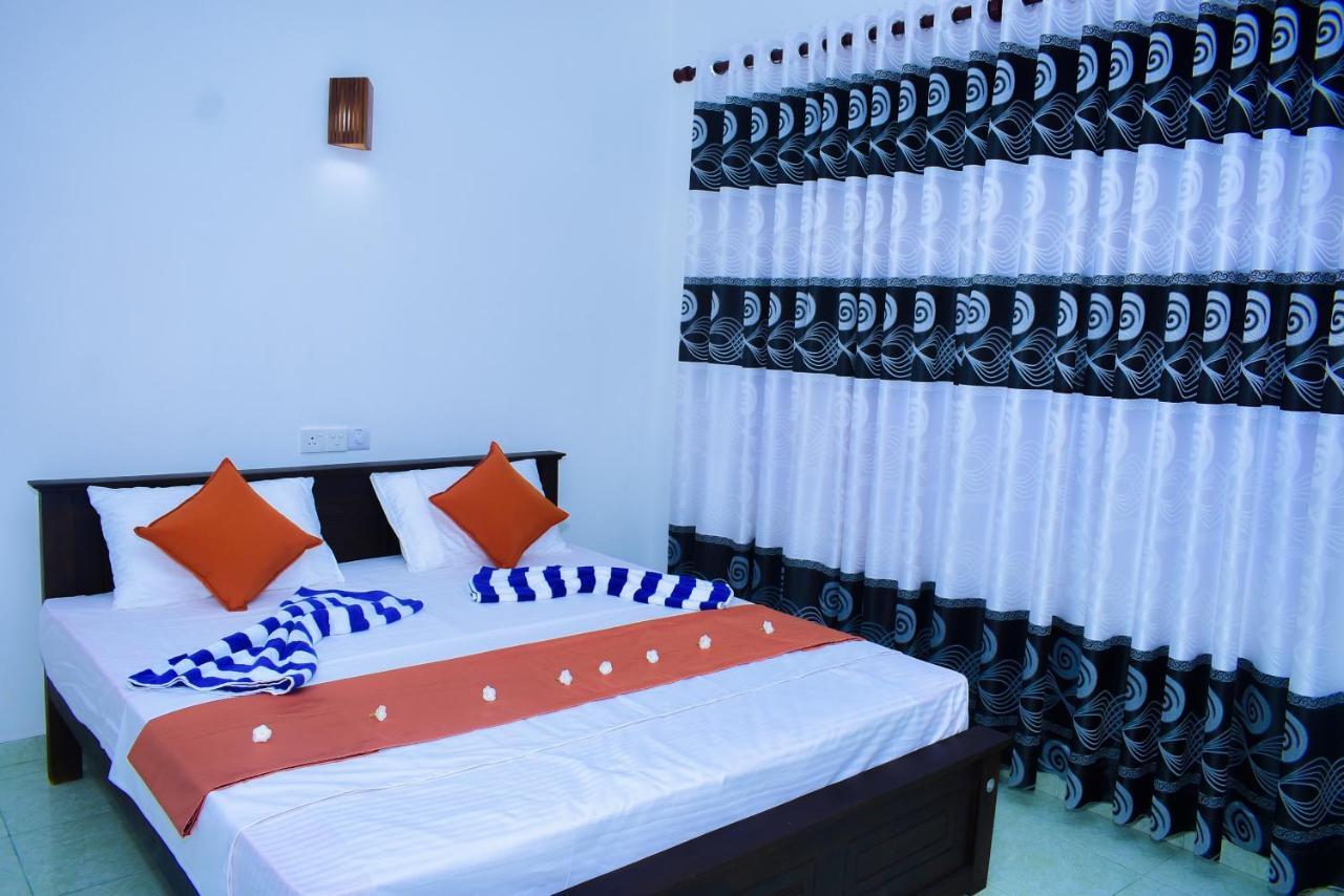 Felicia Villa Hikkaduwa Ngoại thất bức ảnh